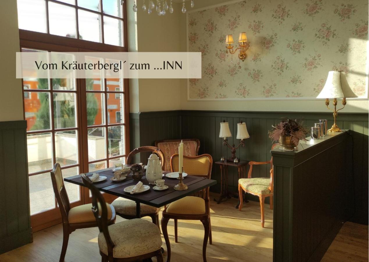 Pilgrims Inn クライシャ エクステリア 写真